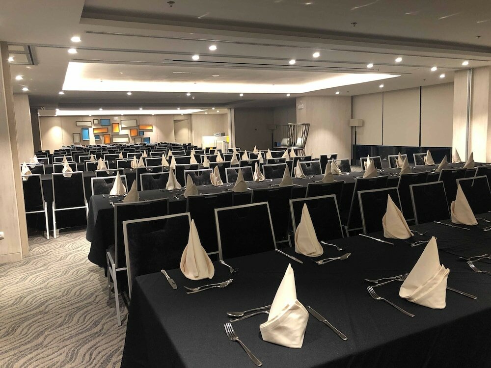 Фото Savoy Hotel Manila