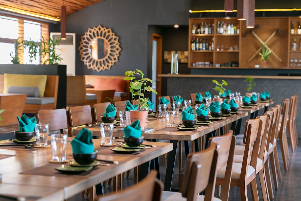 Фото Êmm Hotel Hue