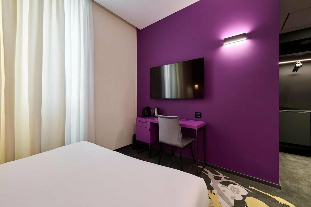 Фото MyTALE Creative Academy Hotel