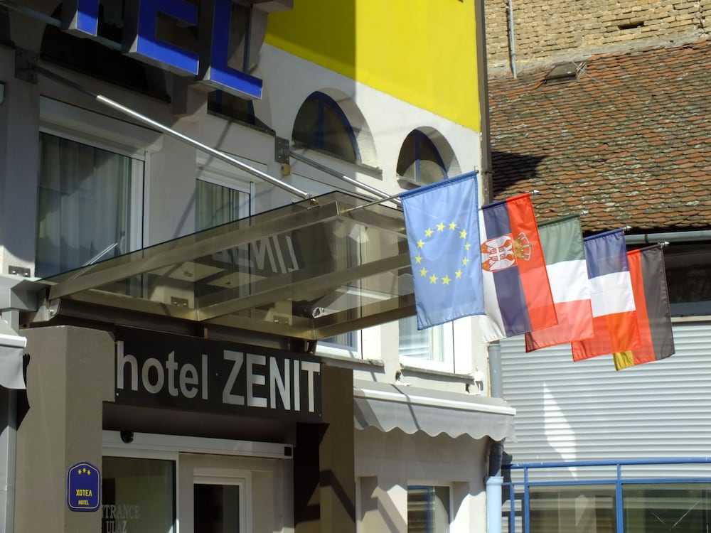 Фото Zenit Hotel