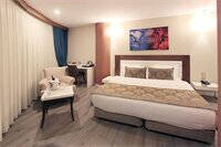 Гостиница Forum Suite Otel в Мерсине