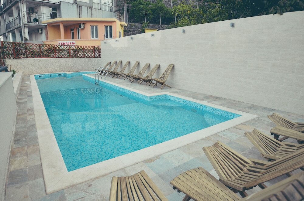 Фото Hotel Atina