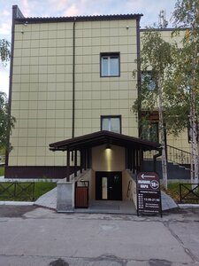 Sakura (ulitsa Muravlenko, 28), entrega de comida y almuerzo