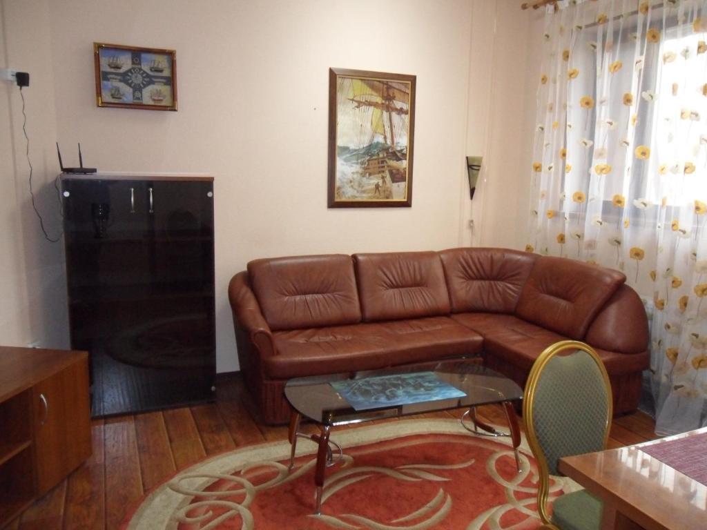 Фото Отель Кола