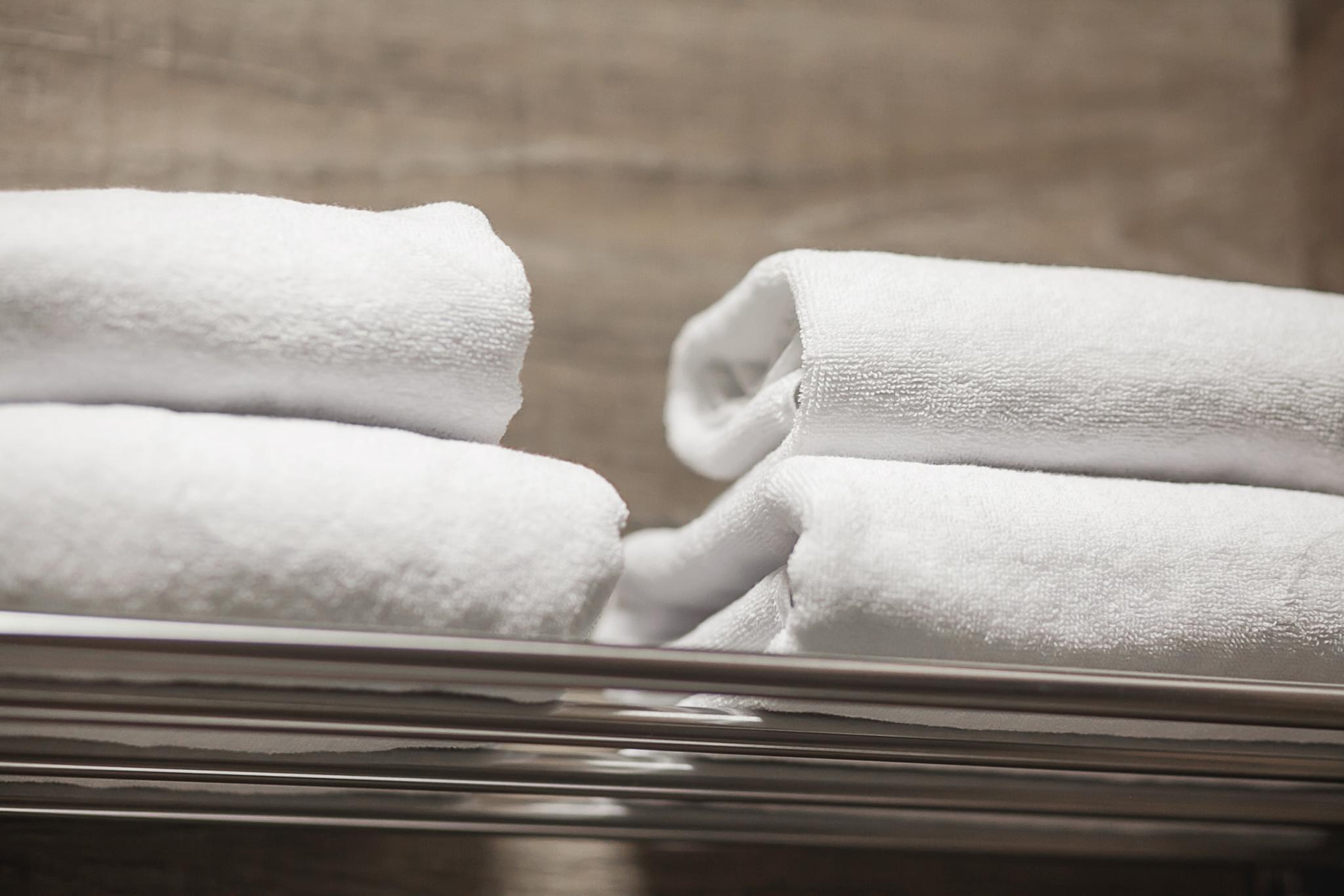 Фото Есенин Локус