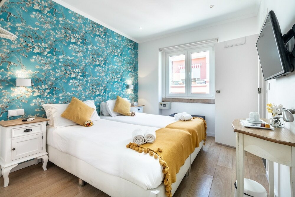 Фото Lisbon Terrace Suites for Large Groups