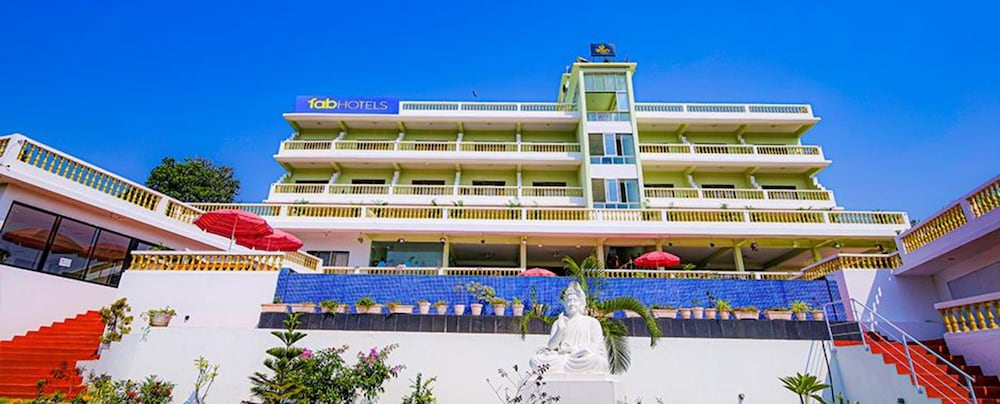 Фото Fabhotel Prime Sparv Aulakhs Resort
