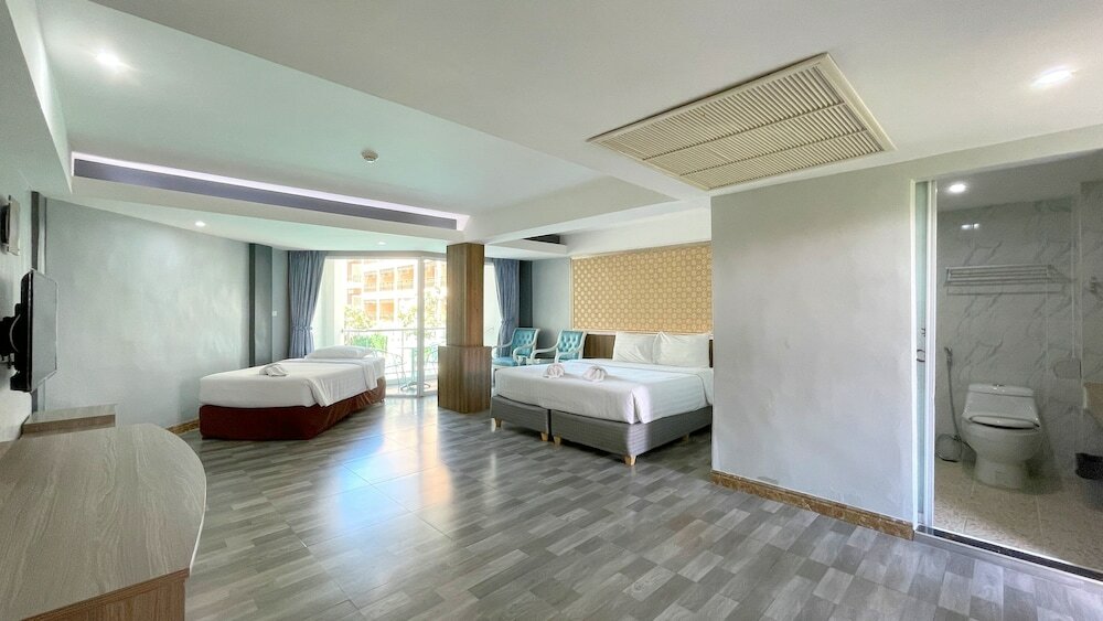 Фото Dragon Beach Resort