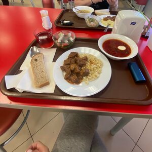 Домашняя кухня (selo Vizinga, ulitsa Oplesnina, 51В), comedor