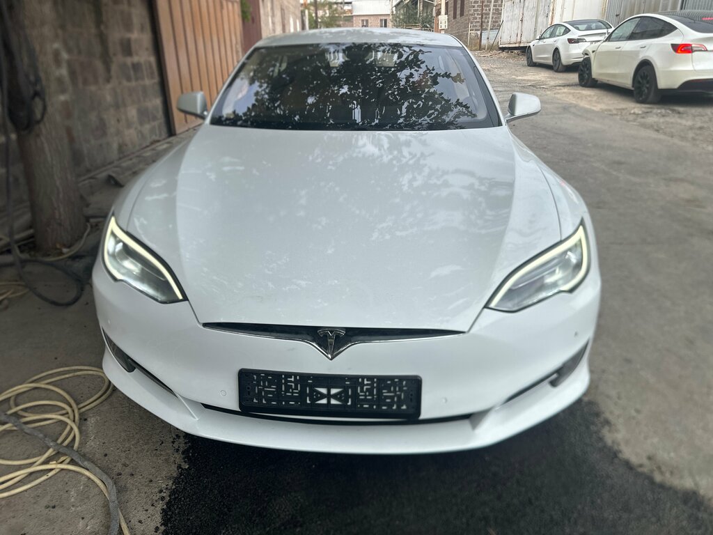 Auto technical assistance Tesla, Yerevan, photo