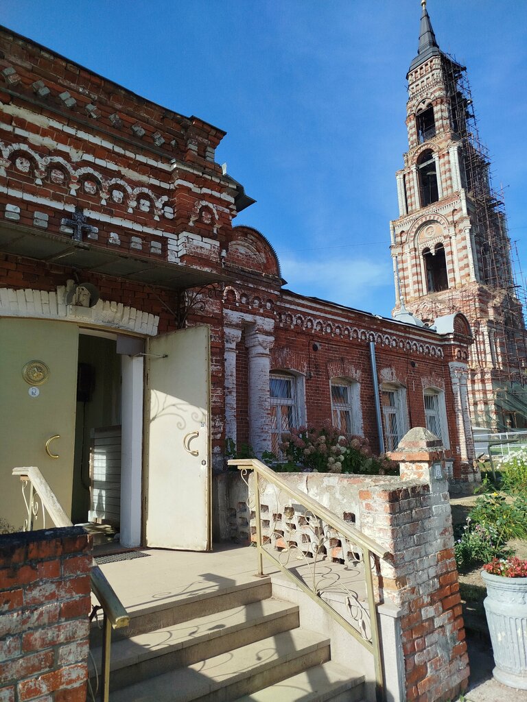 Iglesia ortodoxa Tserkov Rozhdestva Ioanna Predtechi na Ivanovoy Gore, , foto