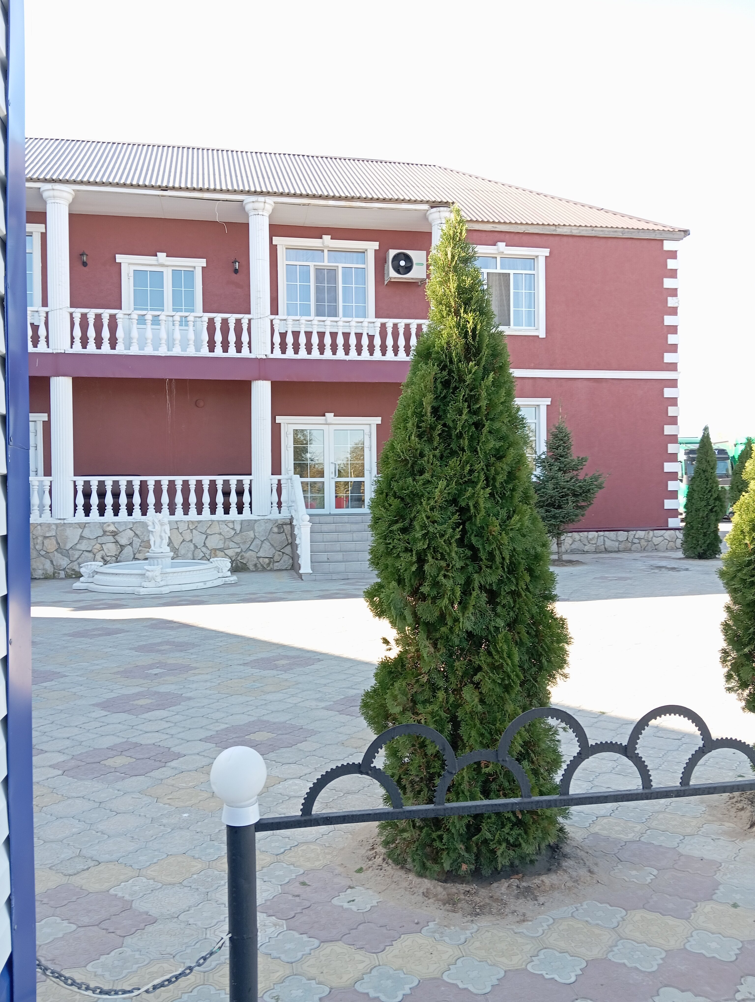 Фото Империя