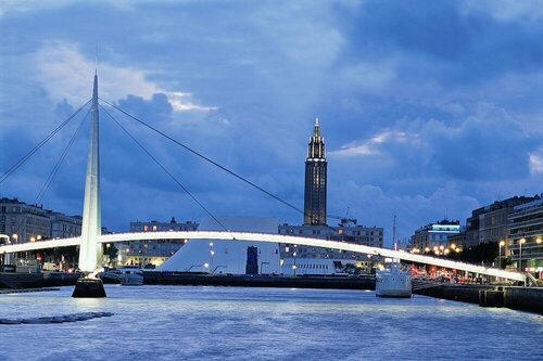 Гостиница Mercure Le Havre Centre Bassin du Commerce Hotel в Гавре