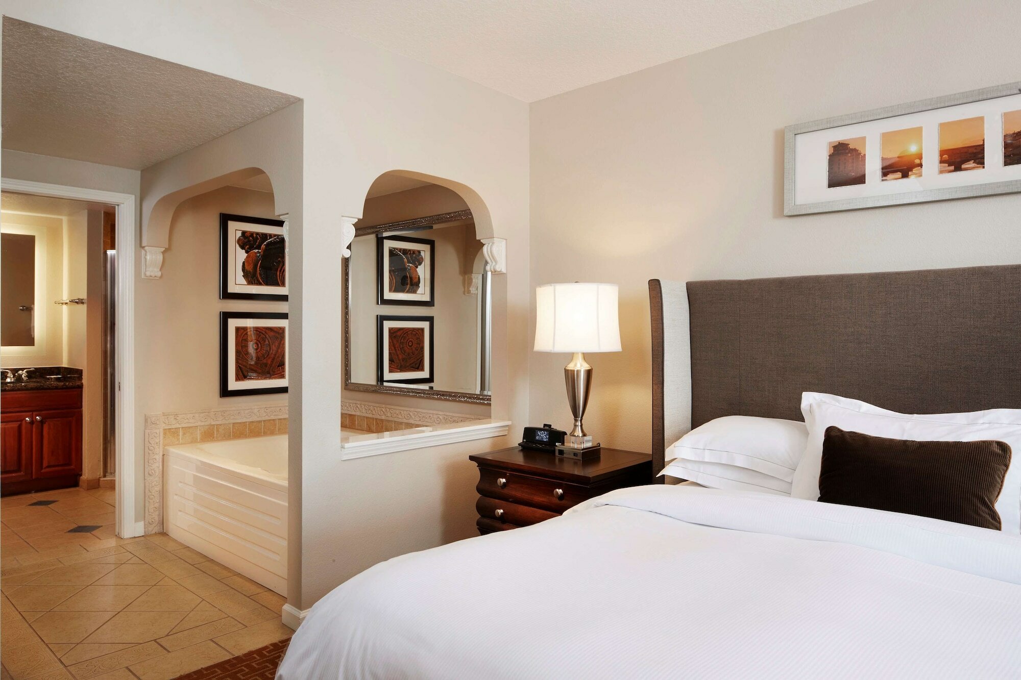 Фото Hilton Grand Vacations Club Tuscany Village Orlando