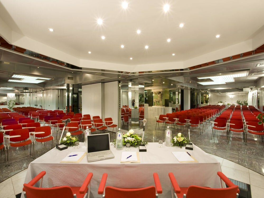 Фото Hotel Savoy