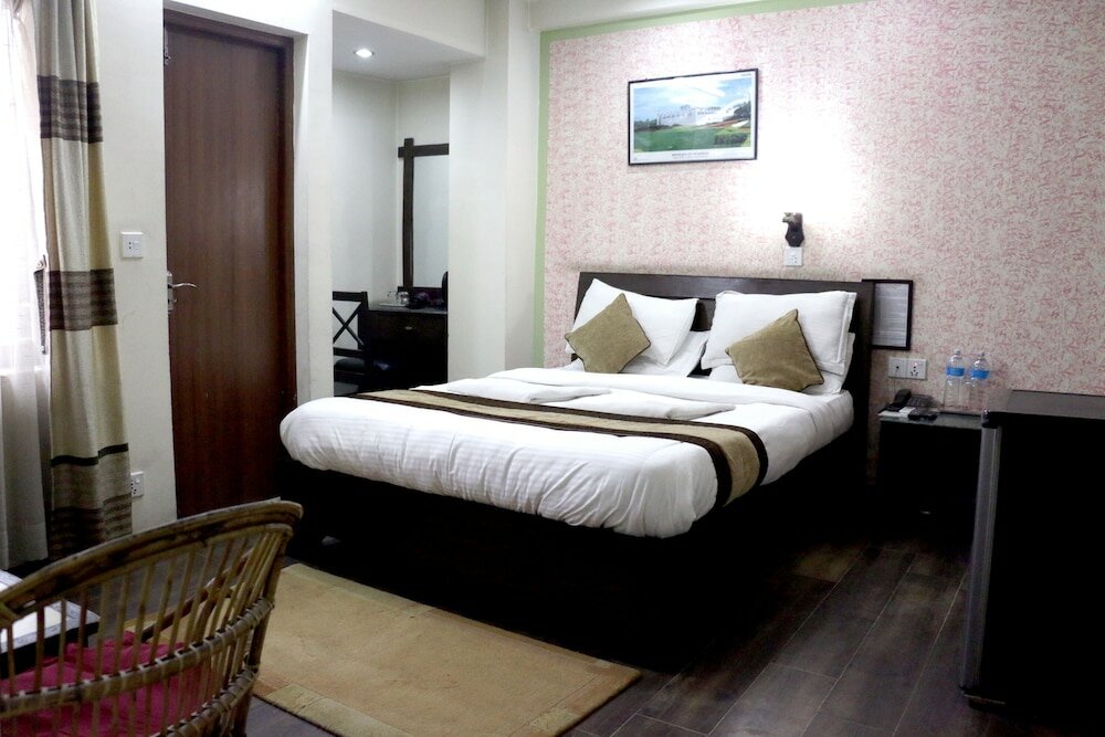 Фото Апарт-Отель Alpine