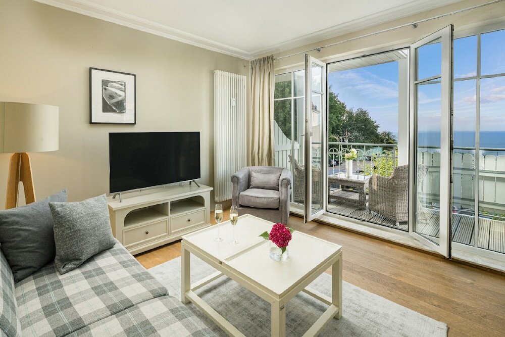 Фото Hotel Residenz Waldkrone