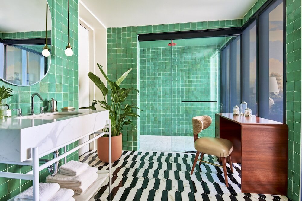 Фото Virgin Hotels New Orleans