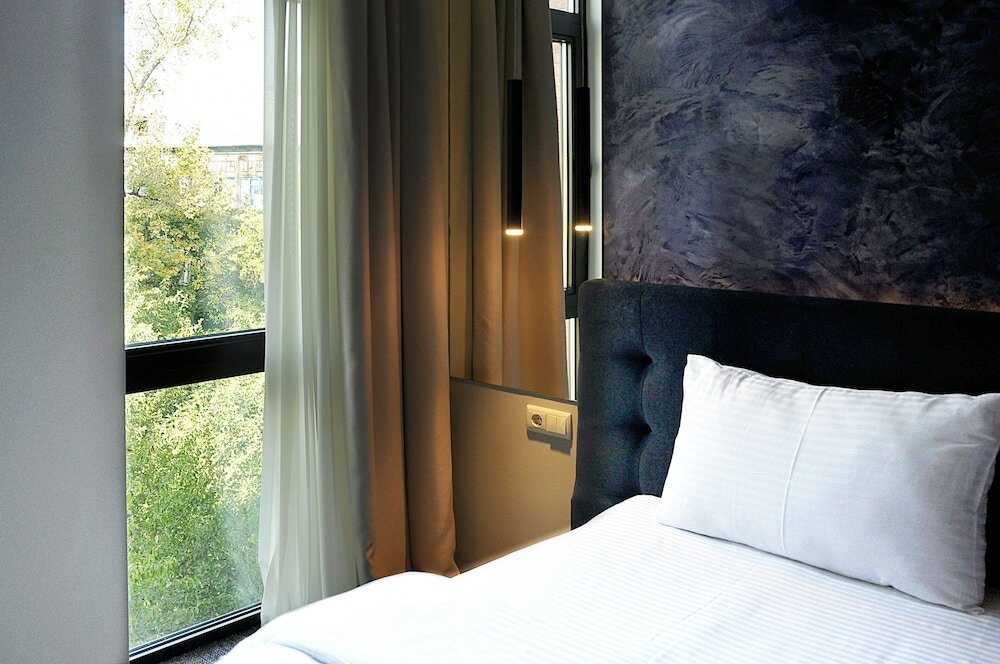 Фото Отель Just Inn Tbilisi