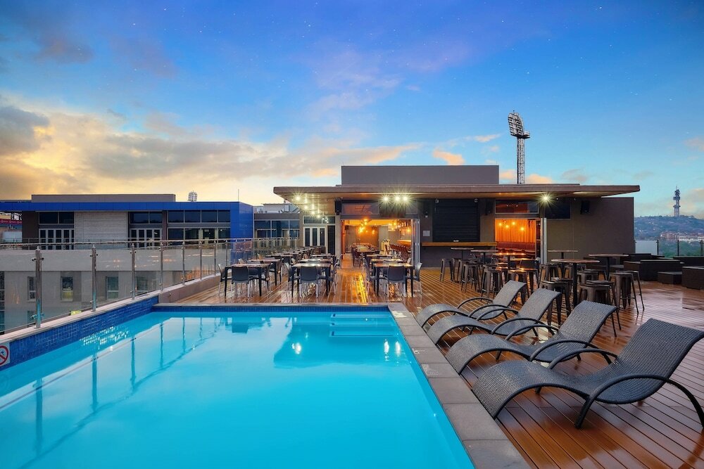 Фото отеля 2