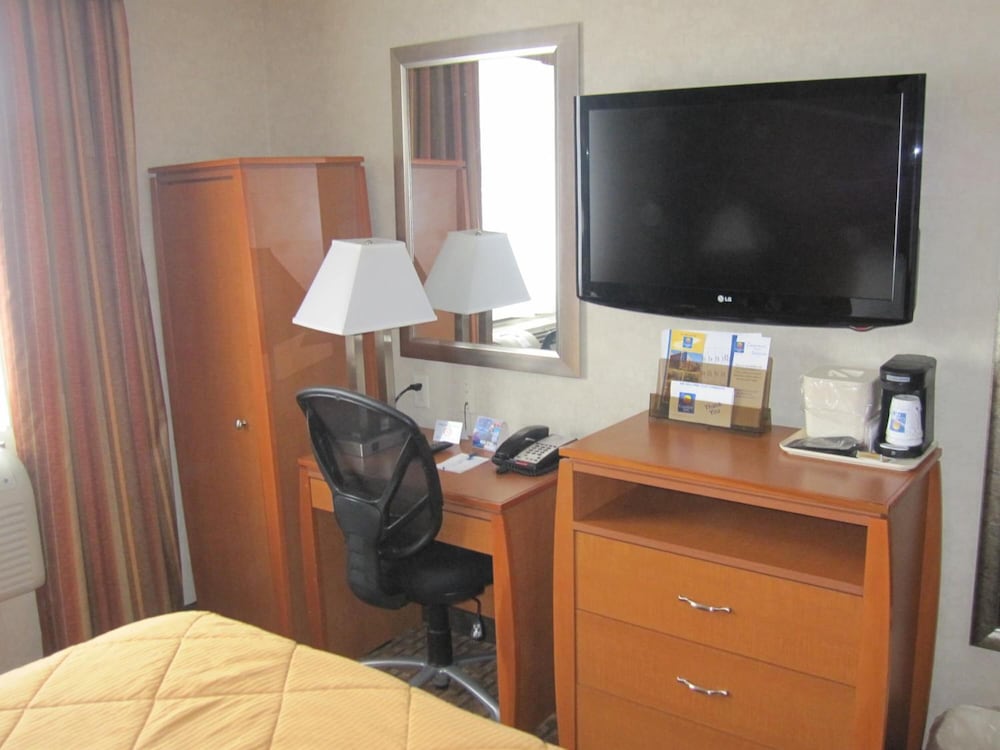 Фото Bellerose Inn