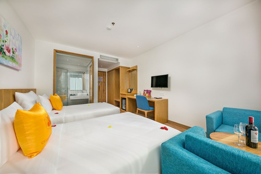 Фото Cordial Hotel