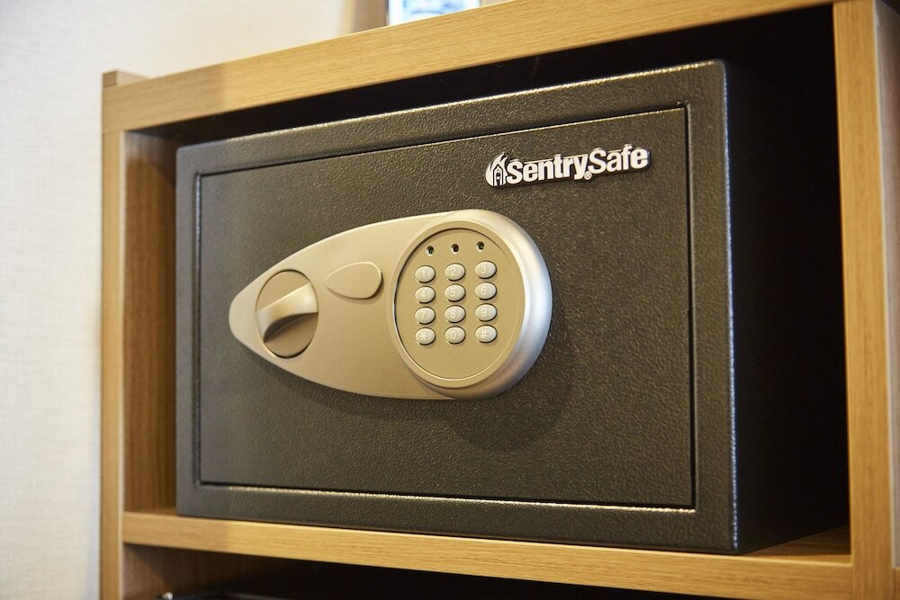 Фото Hotel MONday Kyoto Karasumanijo