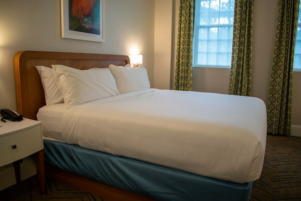 Фото Oasis Resort Gulfport