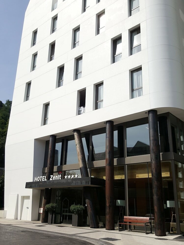 Фото отеля 5