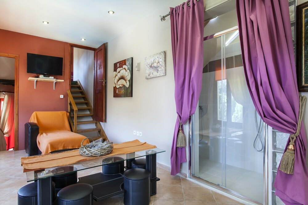 Фото Estate Kares