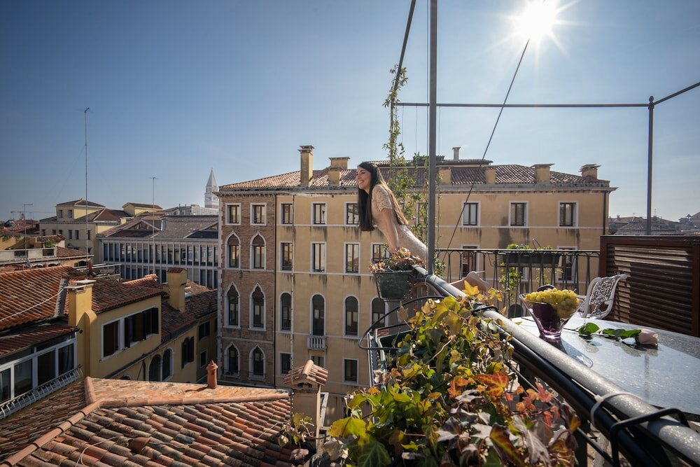 Фото Palazzo San Luca