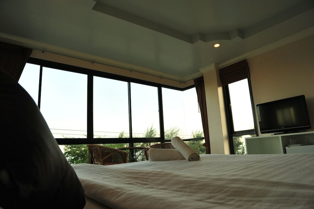 Фото Magic House