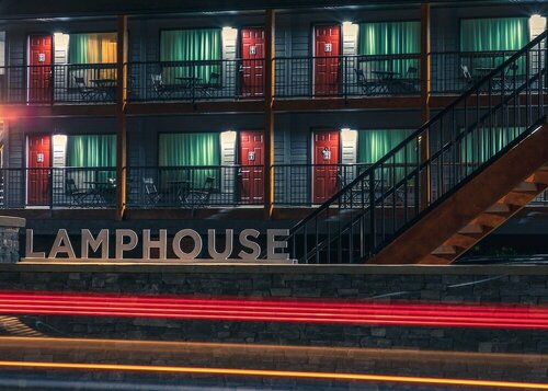 Гостиница Lamphouse Hotel
