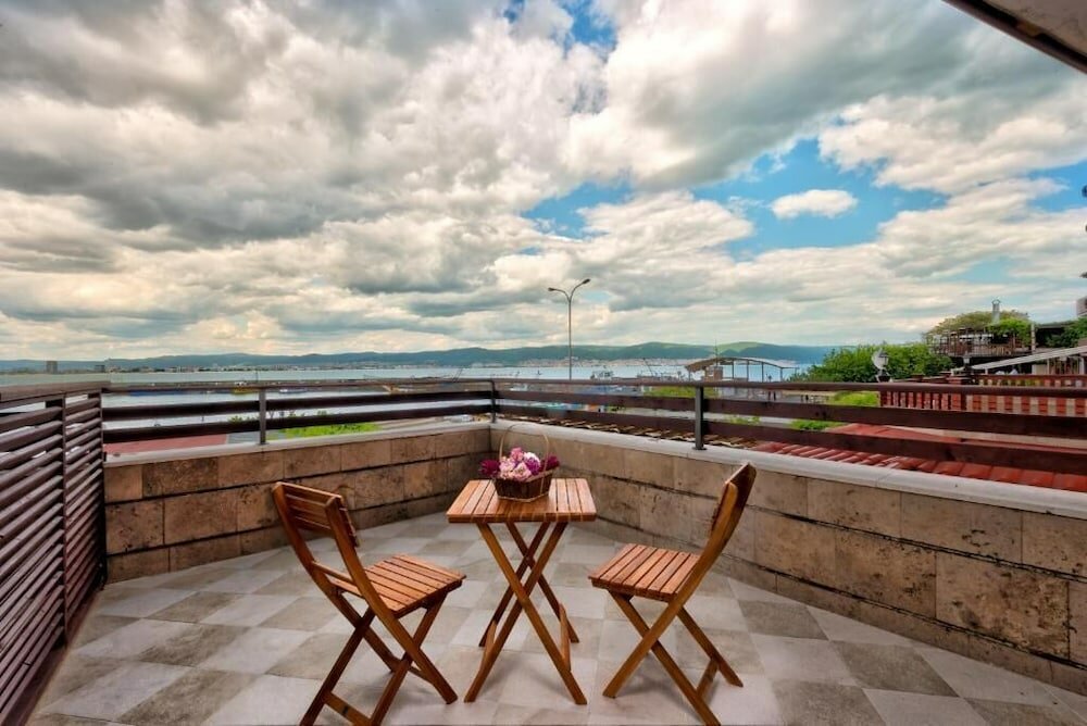 Фото Family Hotel Panorama Blue