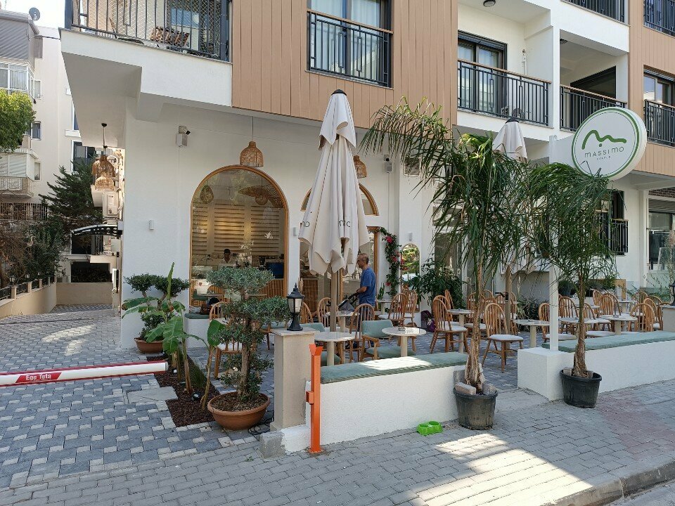 Coffee store Massimocoffeeco, Izmir, photo