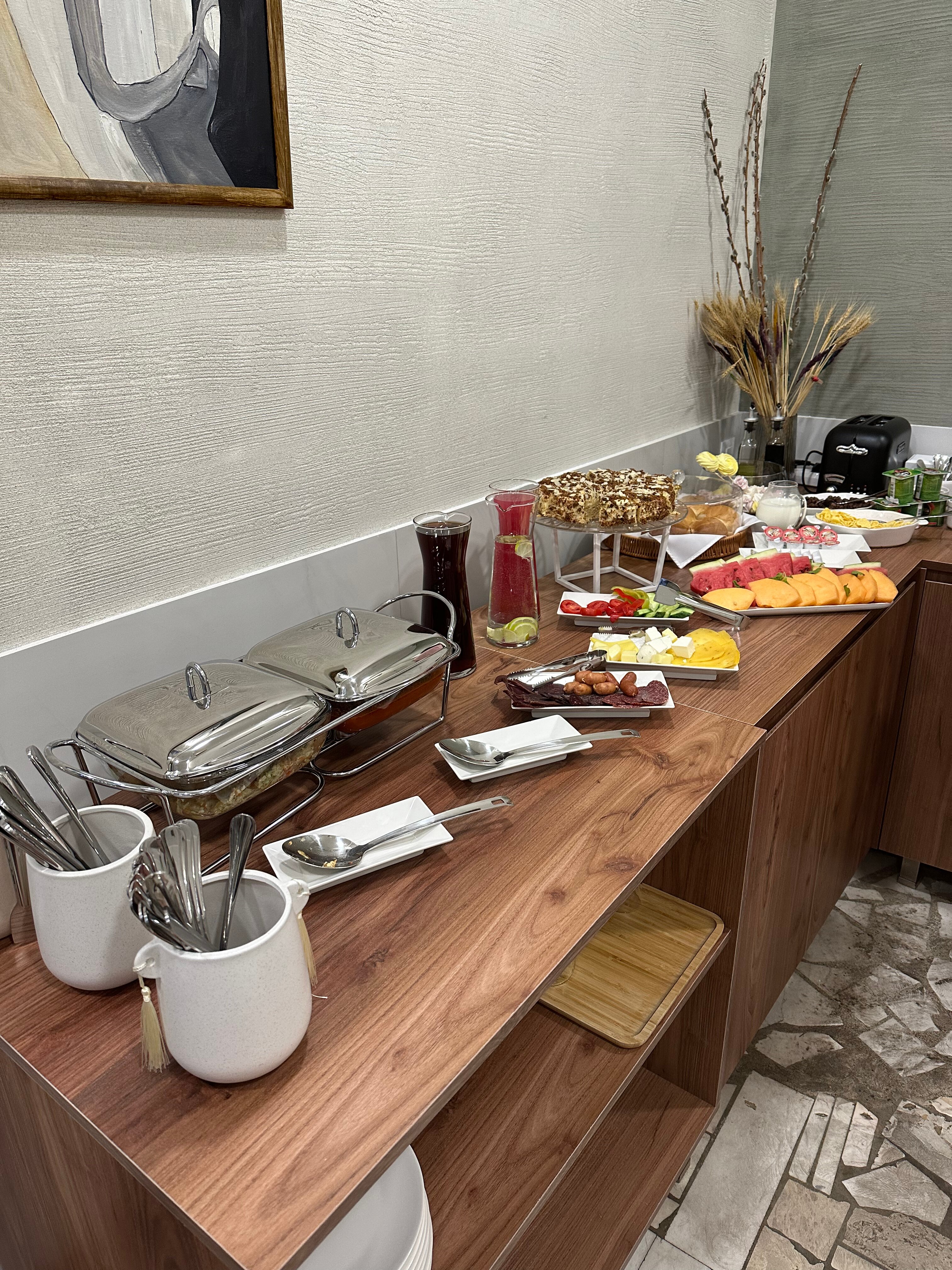 Фото The House Hotel