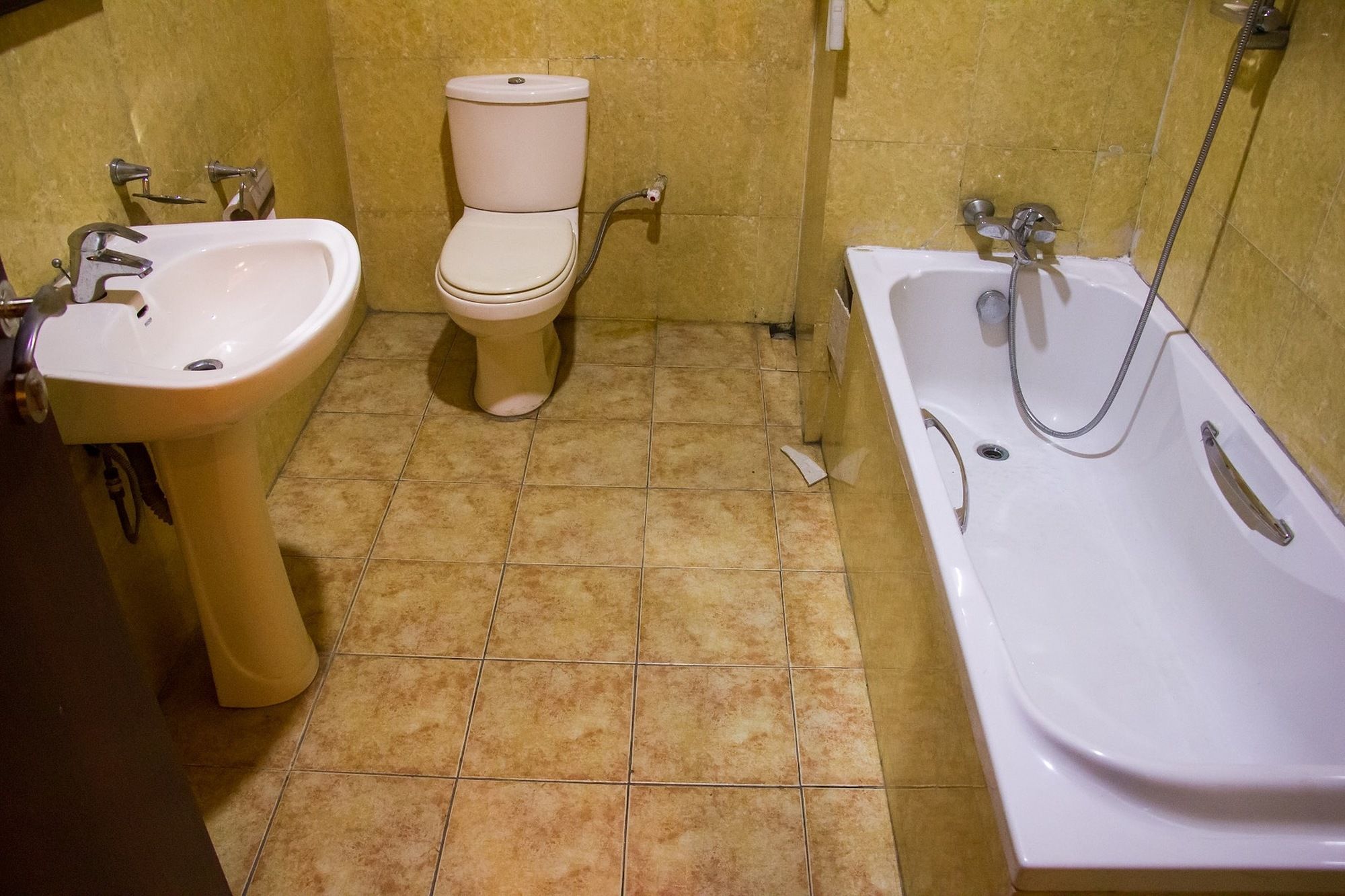 Фото Tivoli Residence & Bar