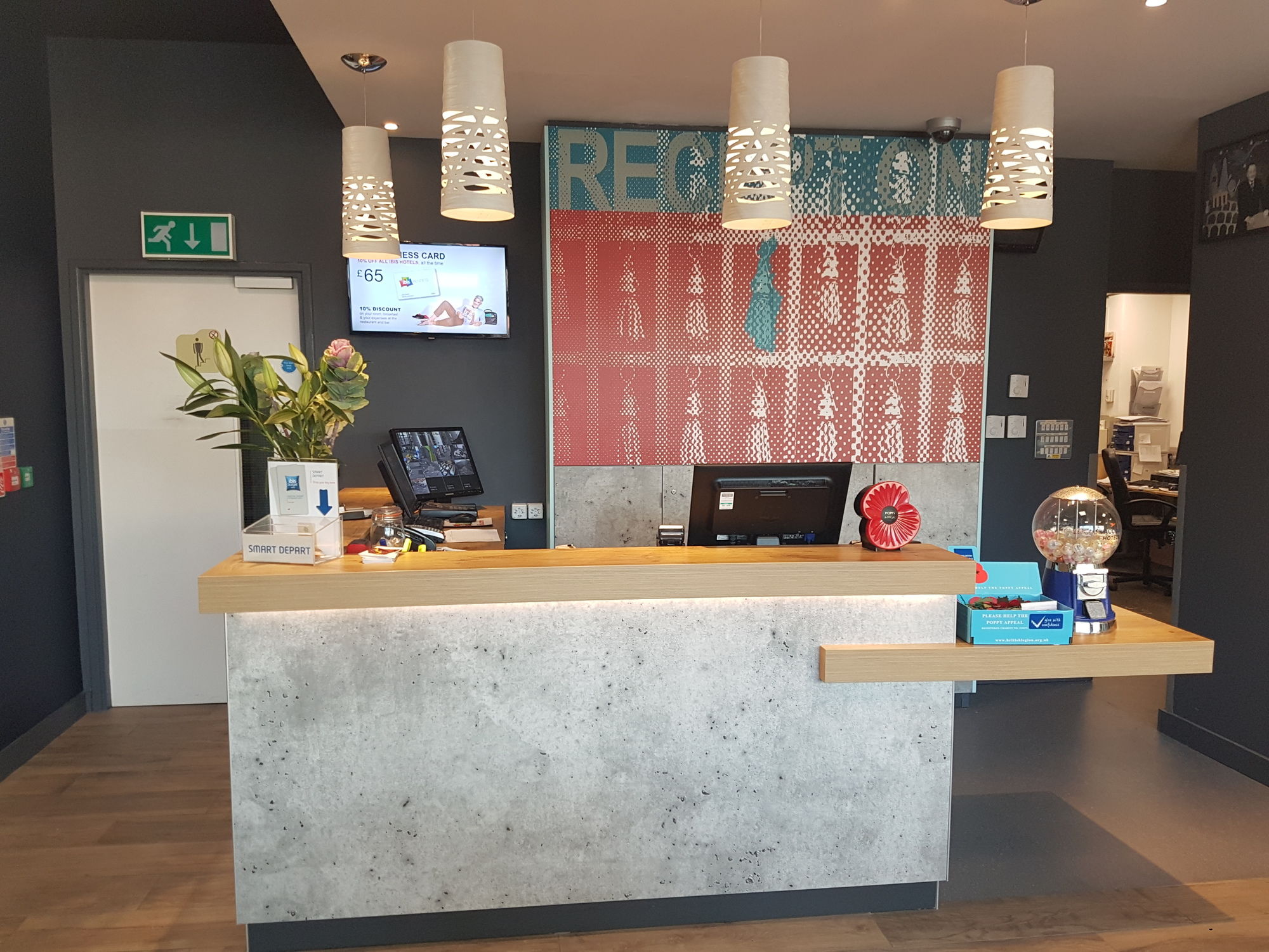 Фото Ibis budget London Hounslow