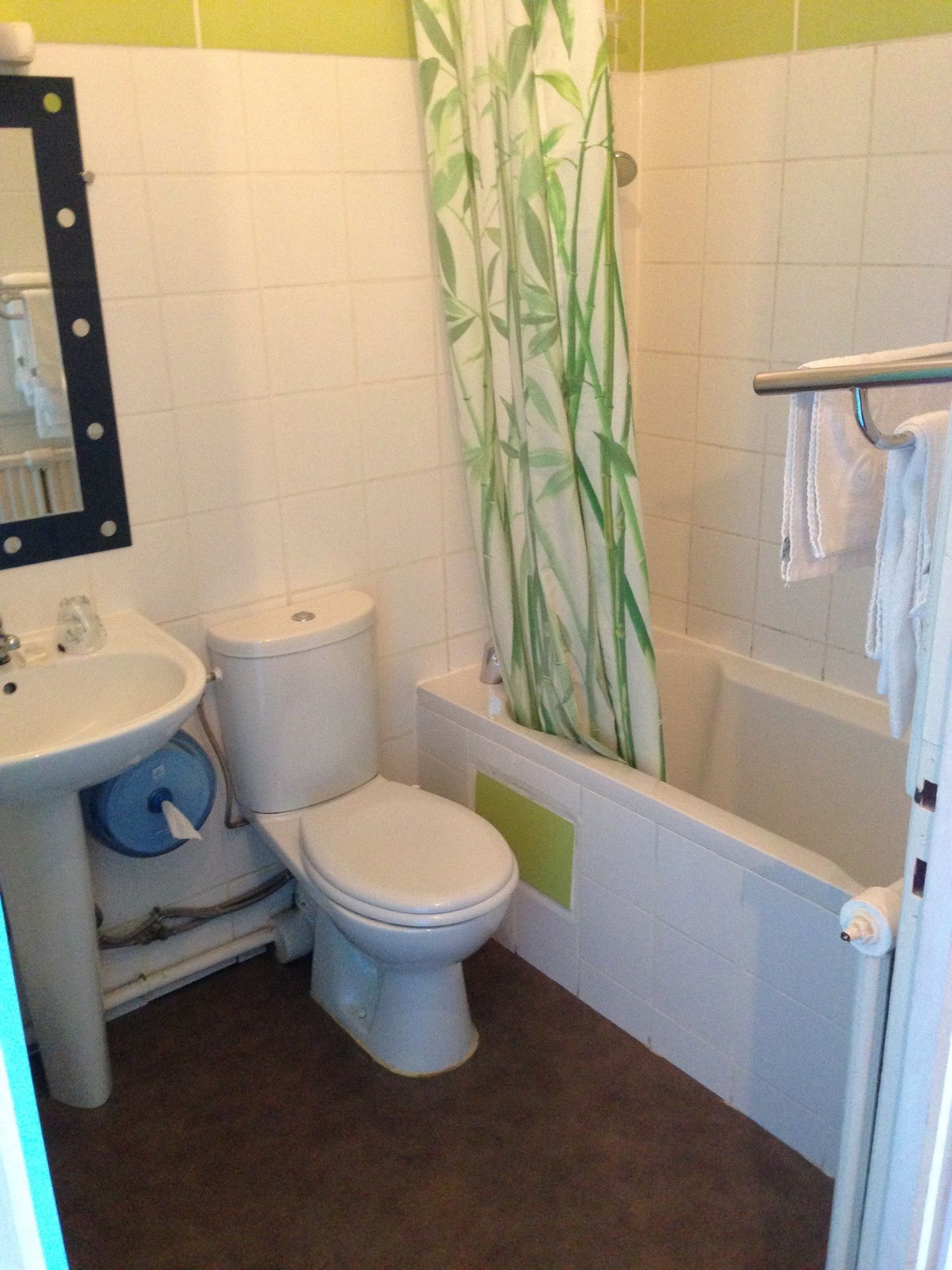 Фото Hôtel Au Spatial