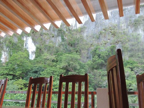 Гостиница Angelic Tourist Inn в Эль-Нидо