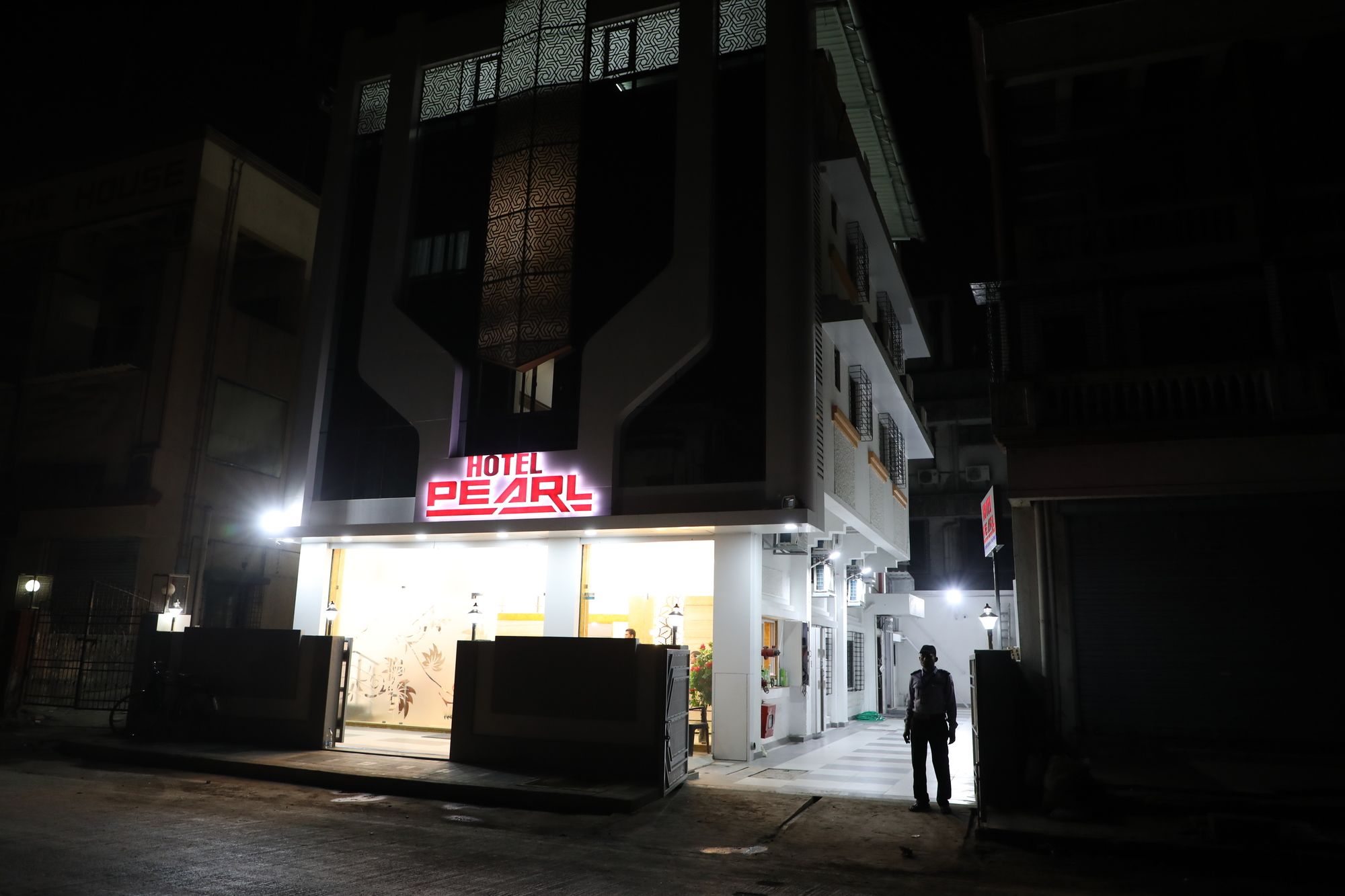 Фото Hotel Pearl