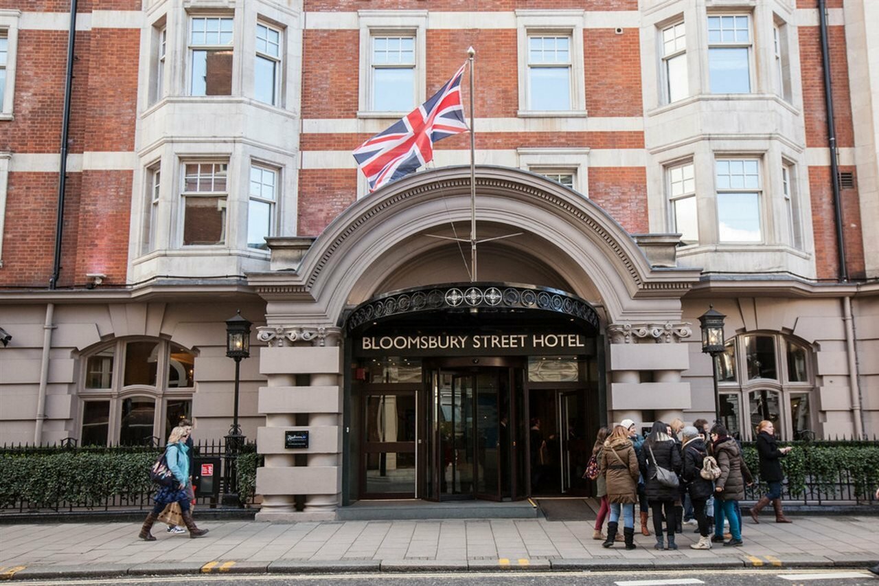 Фото Radisson Blu Edwardian Bloomsbury Street Hotel, London