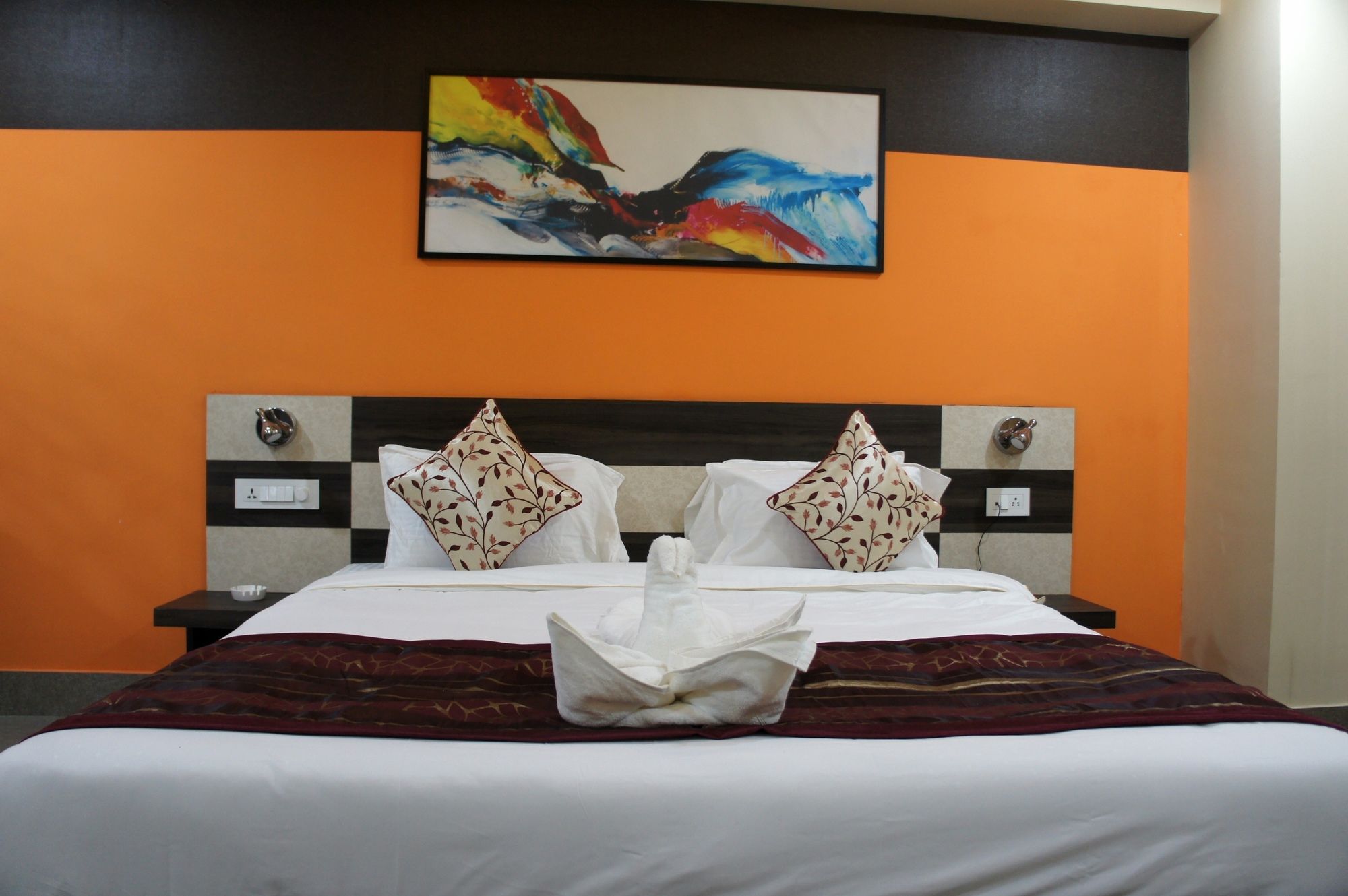 Фото 14954576567