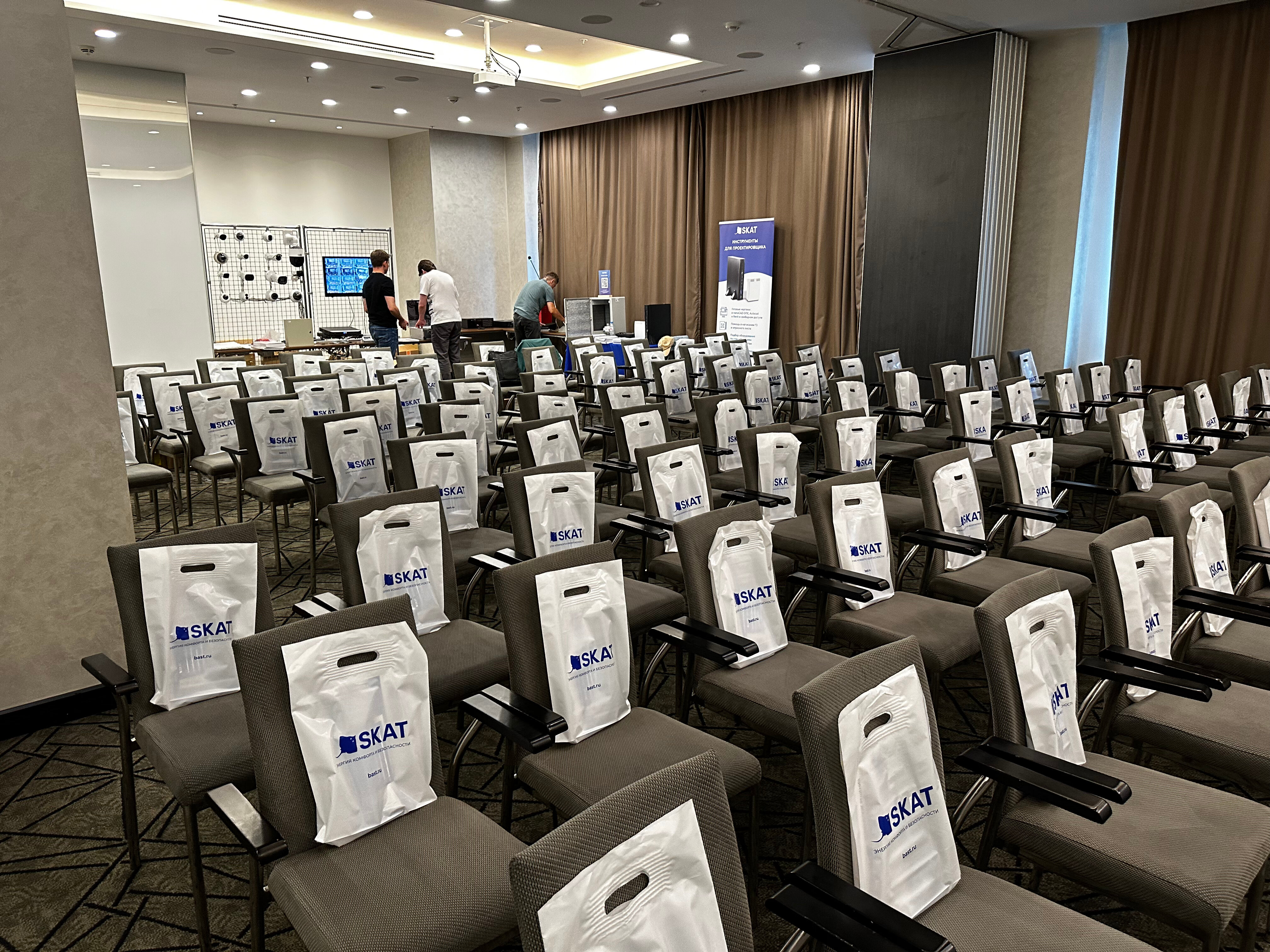 Фото Премьер