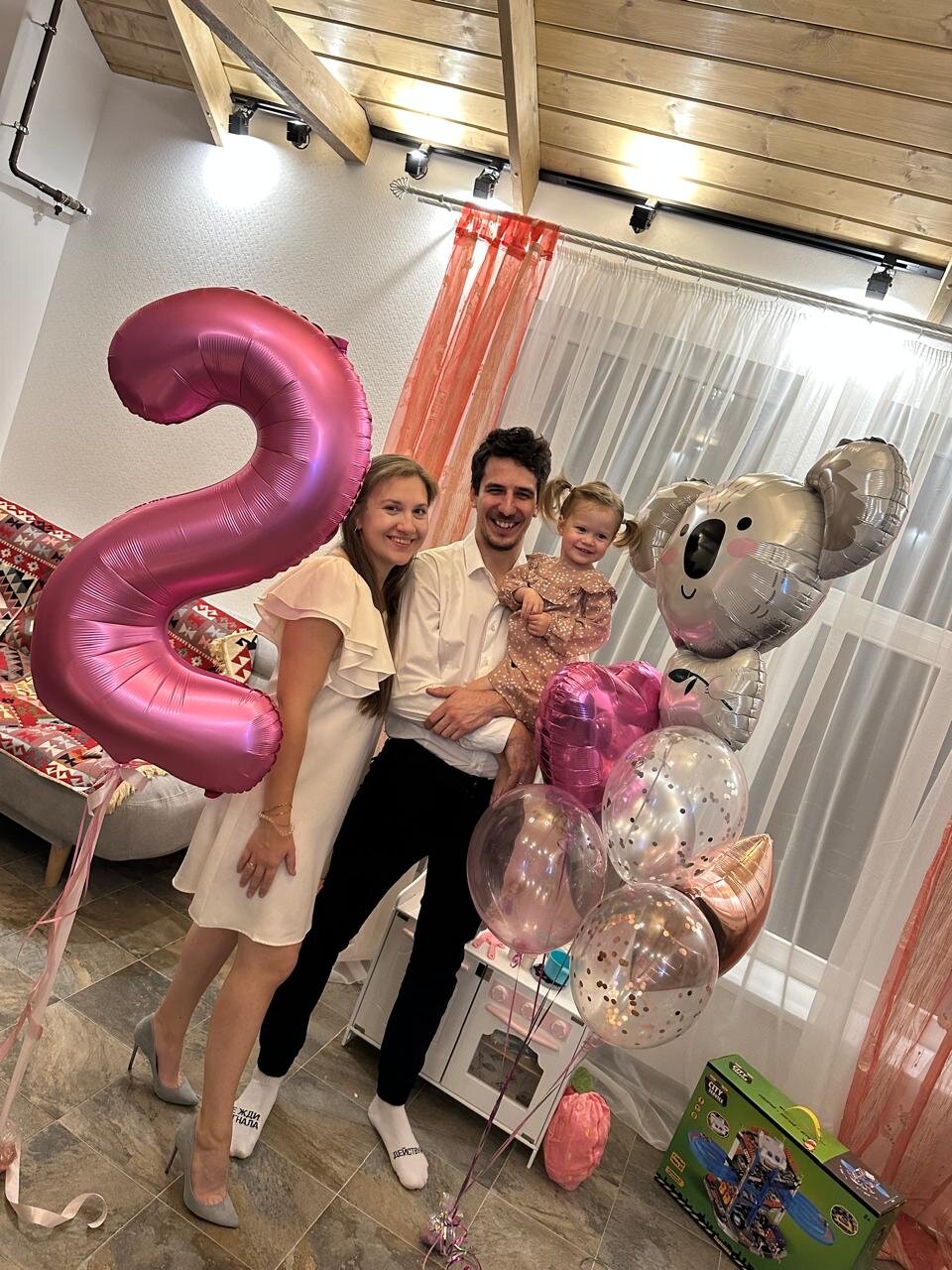 Фото Частный Дом Касл Руж Дом у Павловского Парка