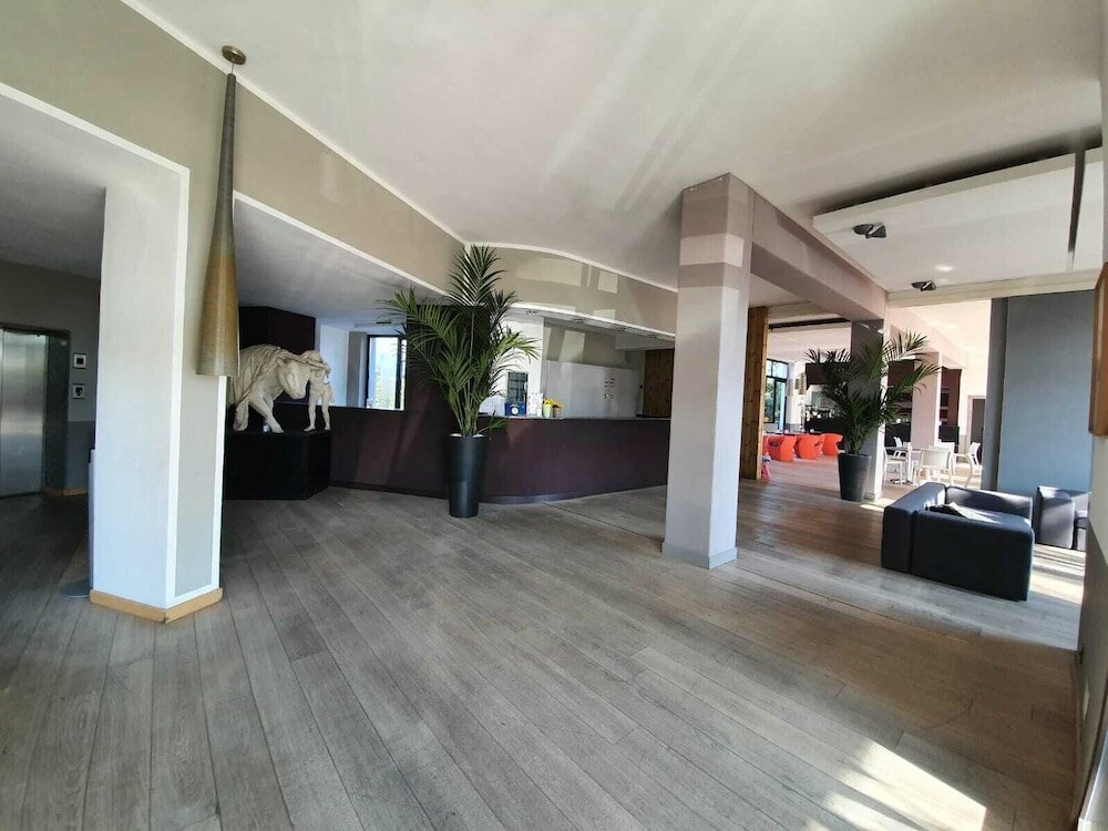 Фото Hotel Cavalieri Pinerolo