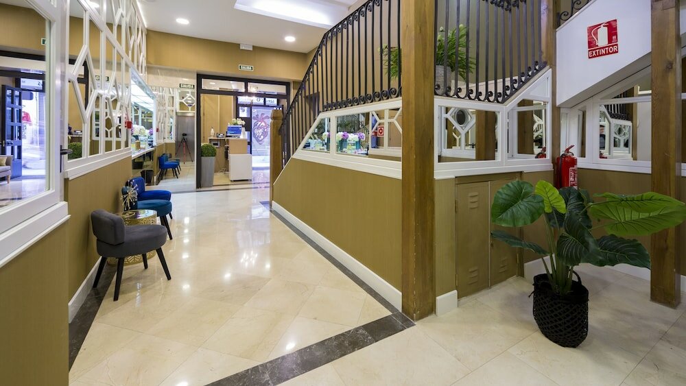 Фото 120900225462