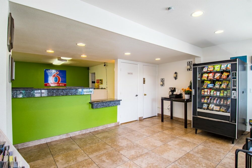 Фото Studio 6 Cypress, Ca