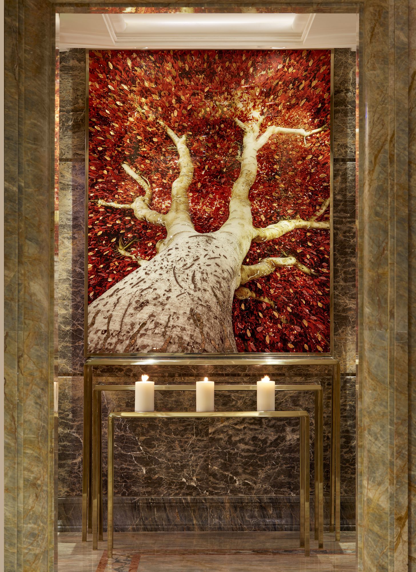 Фото The Reverie Saigon Residential Suites