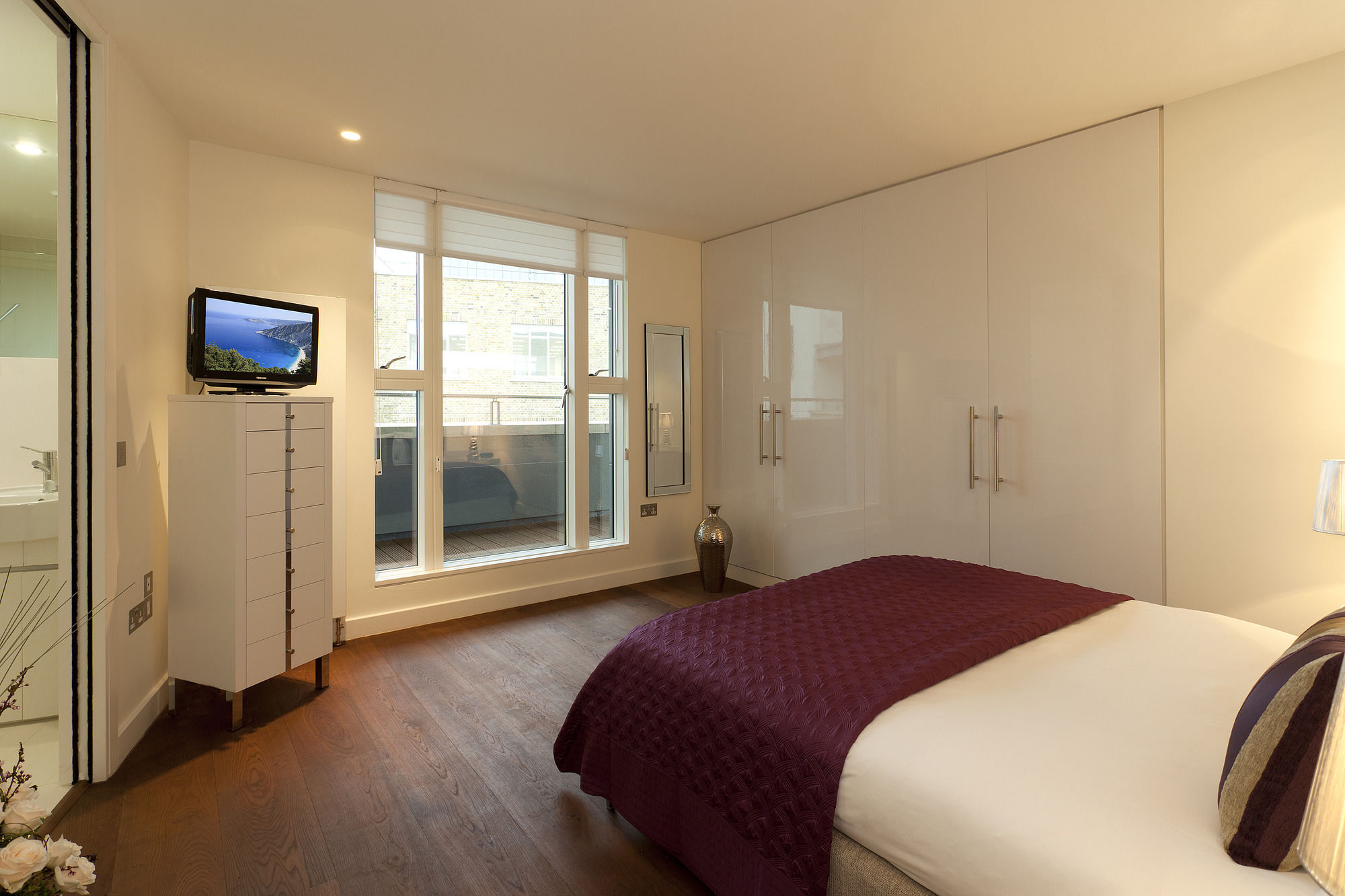 Фото Cove St Martin’s